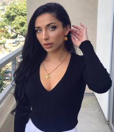 Lauren Alexis