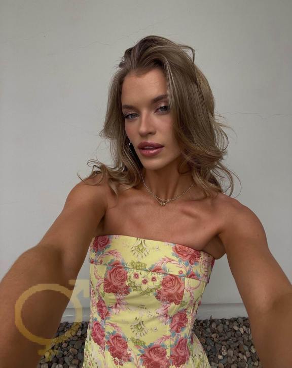 Elena Cooper